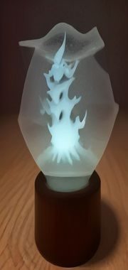 3d动漫App离线缓存管理页，显示下载进度与已缓存剧集数